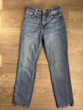 H&M Classic Women’s Dark Blue Denim Jeans